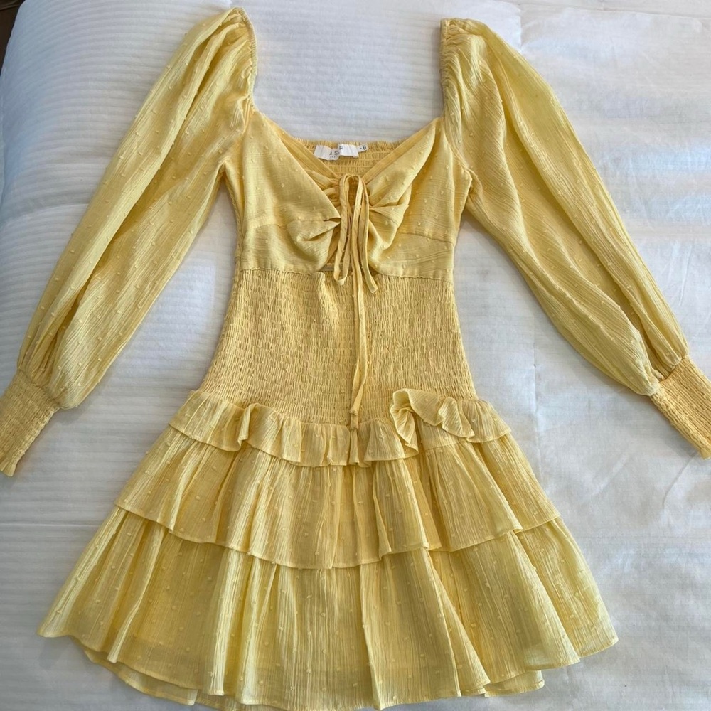 Astr the label Yellow Textured Dress